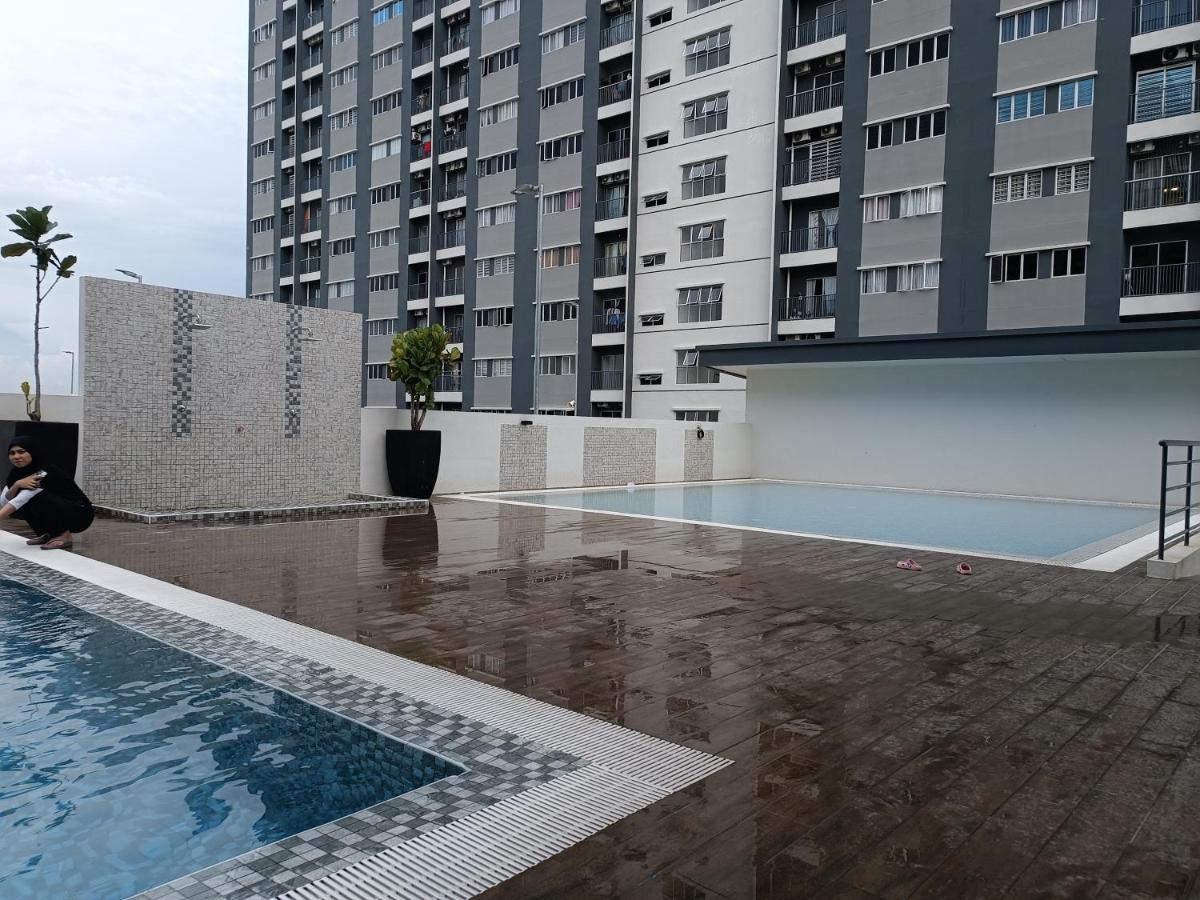 Aisy Putrajaya Cyberjaya Klia * Kampung Dengkil