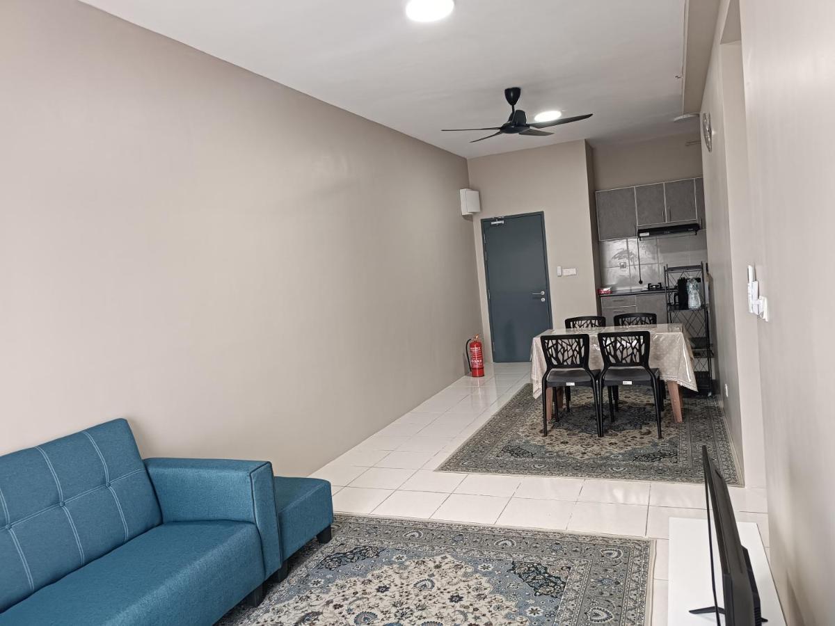 Aisy Putrajaya Cyberjaya Klia Homestay *