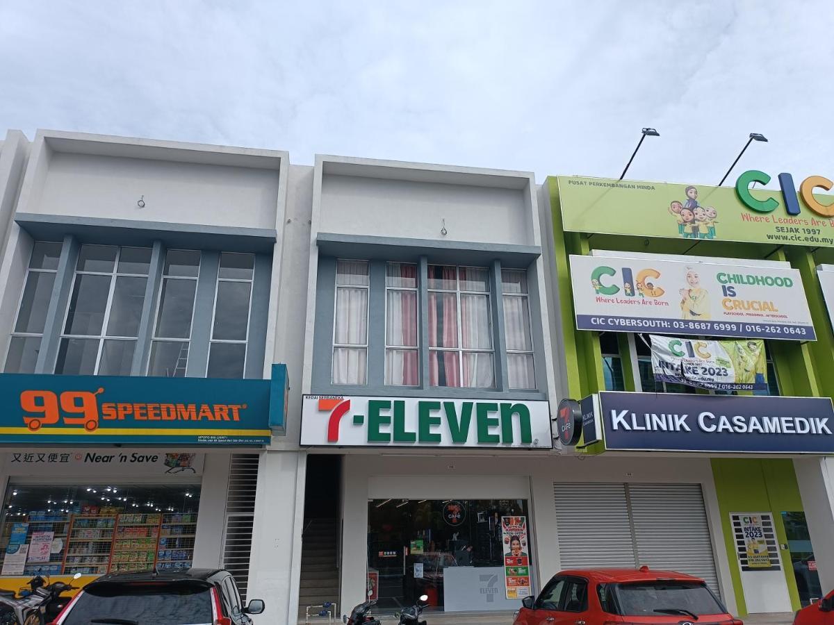 Aisy Putrajaya Cyberjaya Klia * Kampung Dengkil