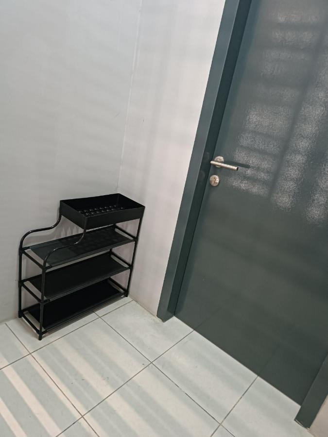 Aisy Putrajaya Cyberjaya Klia Homestay *