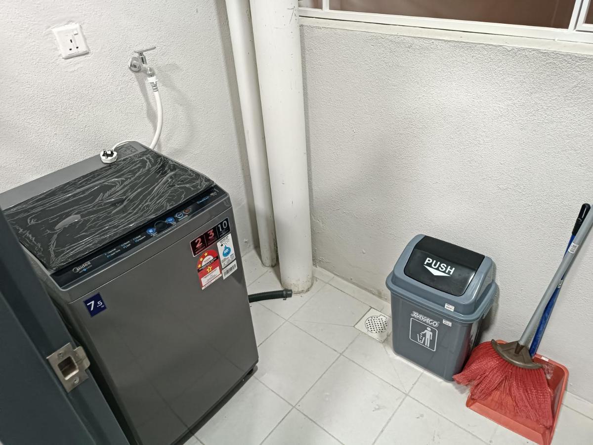Aisy Putrajaya Cyberjaya Klia Homestay *