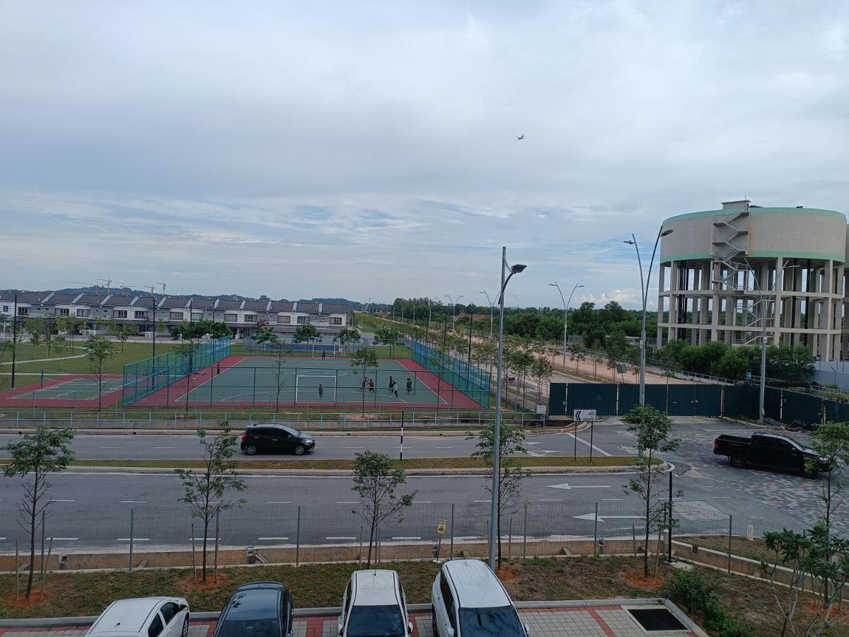 Aisy Putrajaya Cyberjaya Klia * Kampung Dengkil